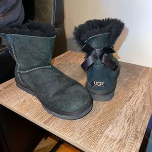 Ugh bow boots